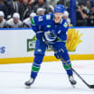 Elias Pettersson får pris av Vancouver Canucks